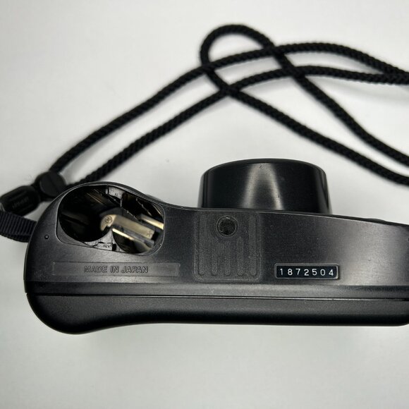 Olympus SuperZoom 3000 DLX Film Camera with 38-110mm Zoom Lens - Picture 8 of 9